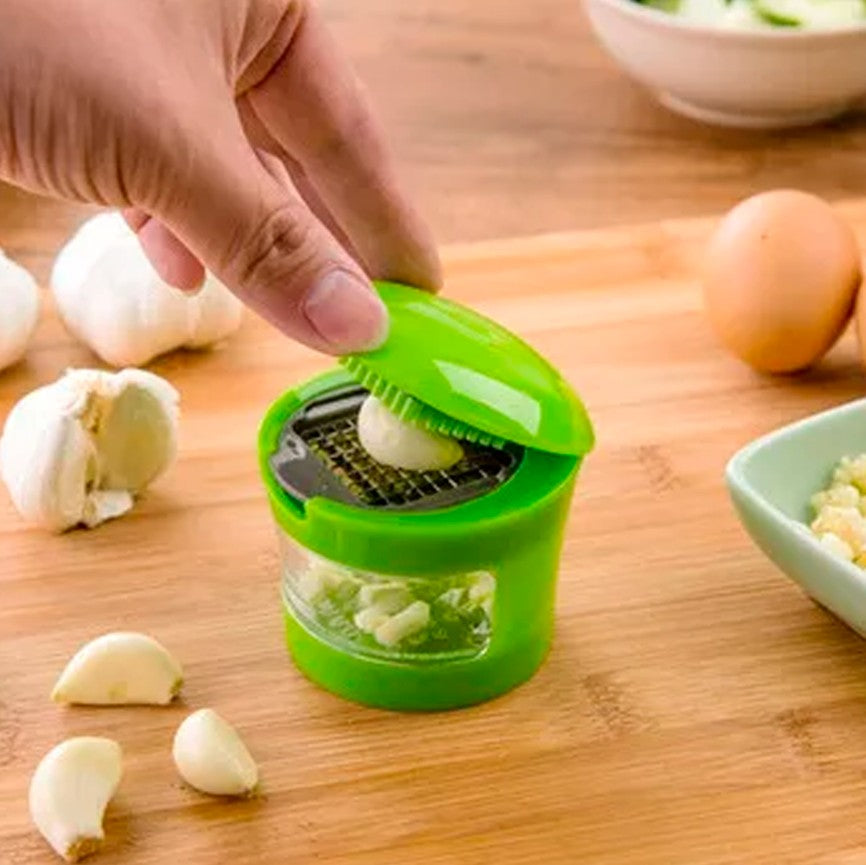 Picador de Ajo Manual